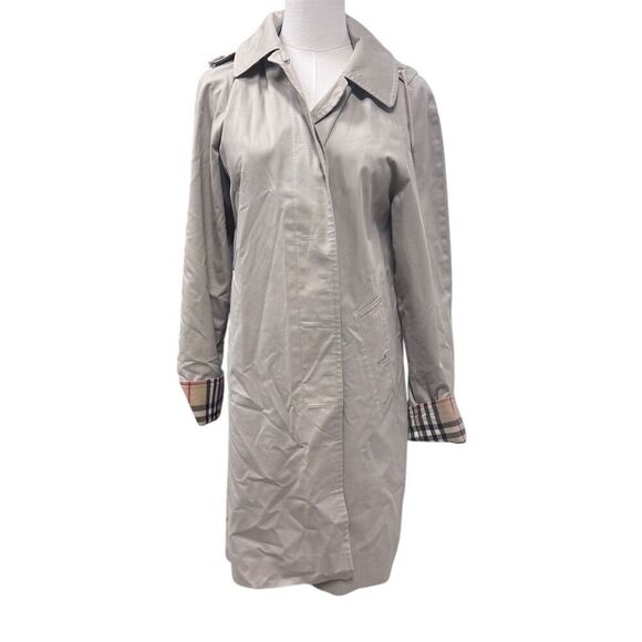 EUC Burberry Women's Hooded Trench Coat Beige Nova Check Lining Size 2 - Picture 1 of 8